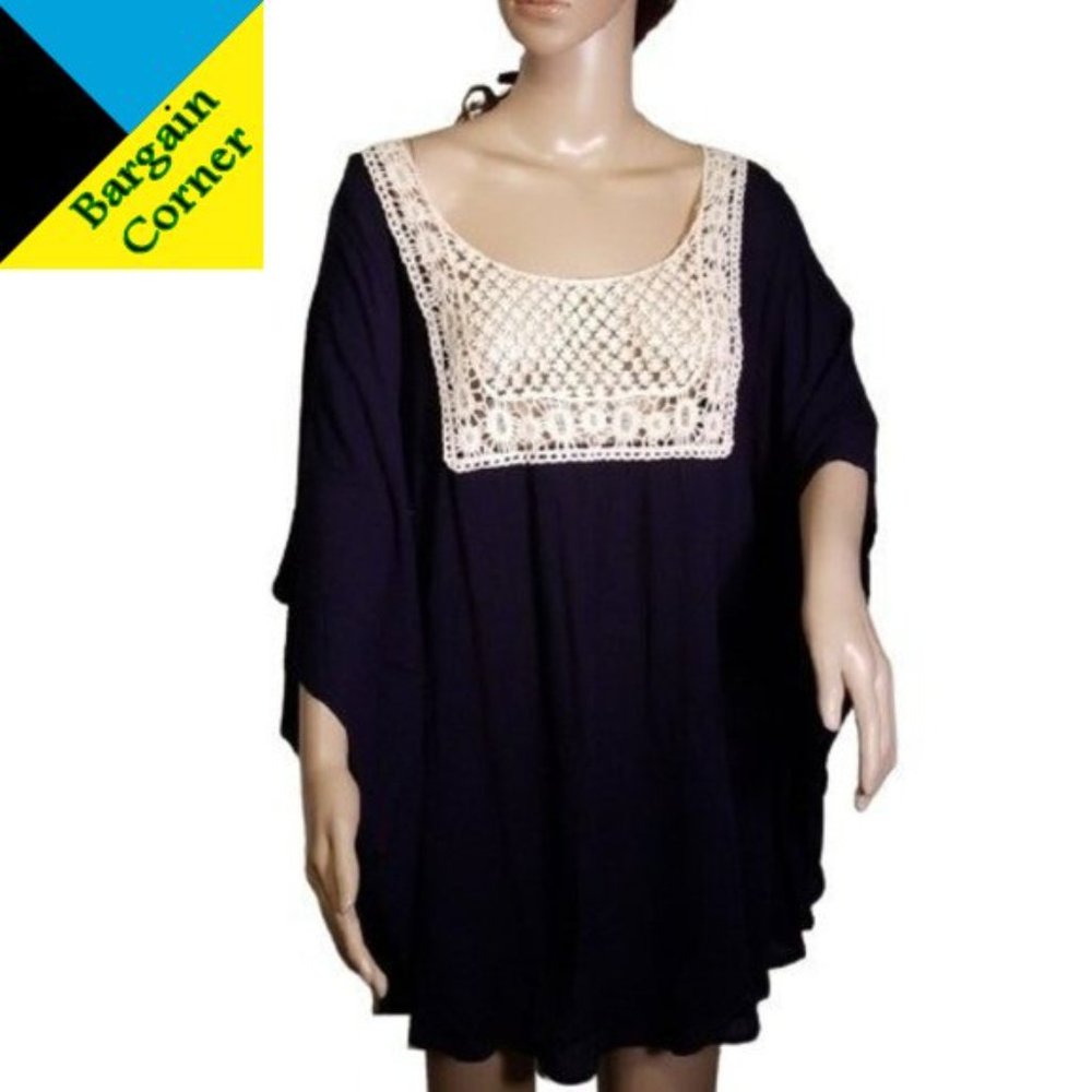NWT Crescent Boutique Navy Bat Wing Sleeved Tunic